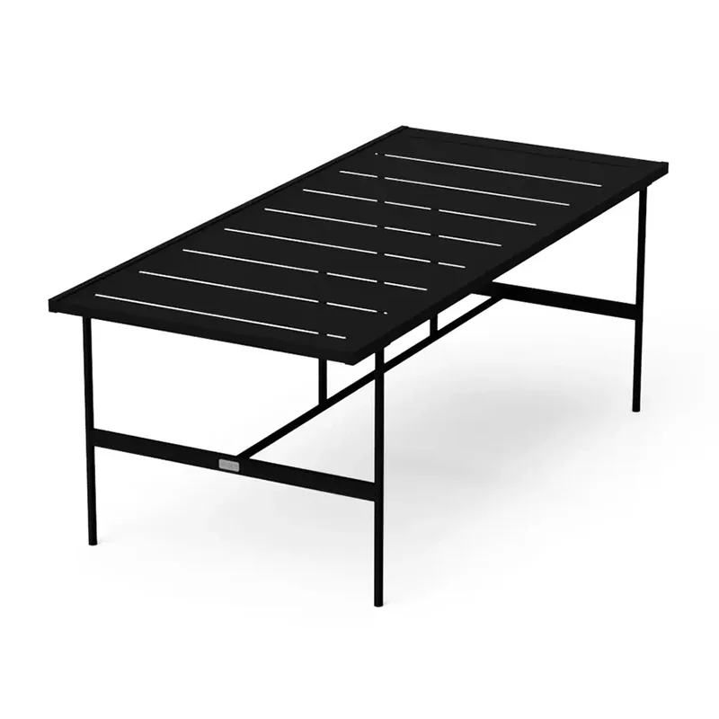 Rechteckiger Esstisch für den Außenbereich